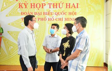 Chủ tịch Phan Văn Mãi: TP HCM dự kiến cho quán ăn ở ‘vùng xanh’ bán tại chỗ