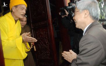 Đại lão hòa thượng Thích Phổ Tuệ: “Trong chùa không nên có tiền, tôi không ở gần tiền được”