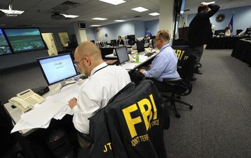 Hacker tấn công hệ thống của FBI
