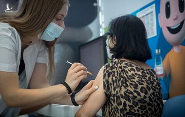 Mũi 3 vaccine Covid-19 nên tiêm cho người nào?