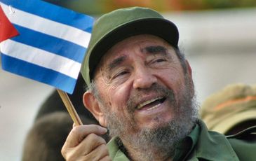 Tại sao nói: Việt Nam mang ơn Fidel Castro Và Cuba?