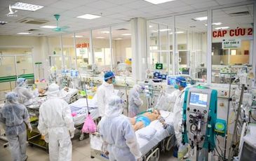 Hà Nội: Khoa cấp cứu Bệnh viện Bệnh nhiệt Đới TƯ quá tải F0