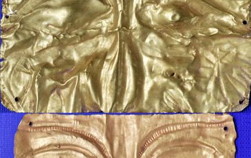 Ba mặt nạ vàng dưới mộ cổ ở đảo Long Sơn được công nhận là bảo vật cấp quốc gia