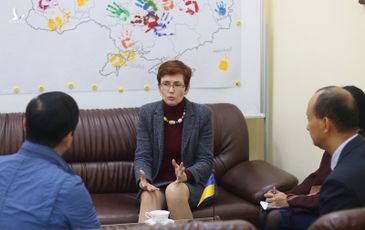 Đại diện Ukraine tại Việt Nam lên tiếng về 2 ấn phẩm “tấn công thông tin” gây thù hằn