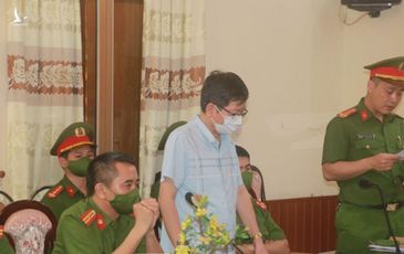 Lãnh đạo CDC Nam Định nhận ‘hoa hồng’ 1,25 tỉ từ Việt Á