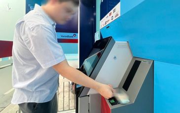 Rút tiền tại ATM bằng căn cước công dân: Mất tiền ai chịu trách nhiệm?