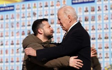 Hành trình bí mật từ Washington đến Kiev của ông Joe Biden