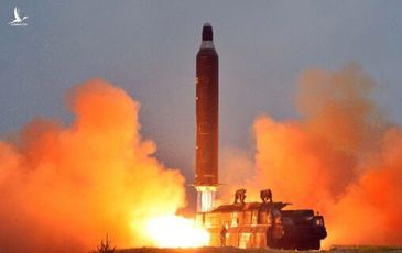 Triều Tiên bắn tên lửa, Nhật Bản thông báo khẩn kêu gọi người dân sơ tán