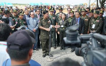 Thủ tướng Hun Sen điều quân bắn hạ máy bay không người lái gần biên giới Việt Nam