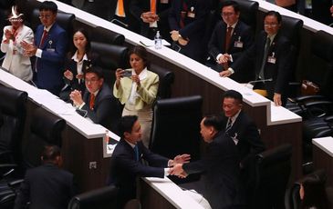 Phản ứng của Trung Quốc sau khi ông Trump dọa cắt quan hệ