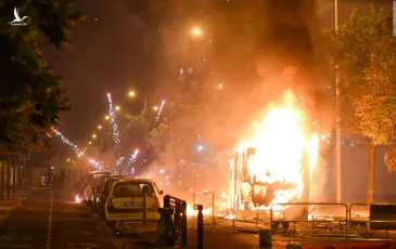 Đêm bạo loạn thứ 5 ở Pháp