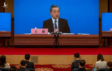Trung Quốc cách chức Ngoại trưởng Tần Cương, bầu ông Vương Nghị thay thế