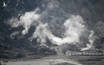 Động đất hơn 1.100 lần gần siêu núi lửa, một quốc gia chuẩn bị sơ tán lớn