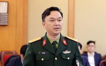 Cựu thượng tá chế tăm bông, ống môi trường rồi bán, thu tiền tỉ trong vụ Việt Á