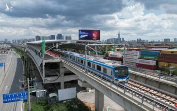 Khó khăn chưa một lần làm đầu tàu kinh tế chùn bước