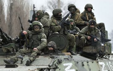 Chiến sự Ukraine 30/6: Kiev gặp bất lợi ở Volchansk
