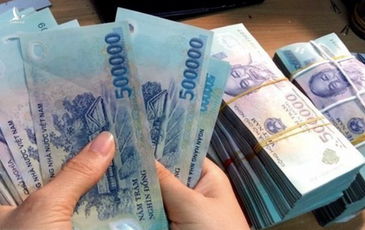 Cụ già 80 tuổi lừa đảo hơn 1 tỷ đồng rồi vung tiền đi thẩm mỹ viện