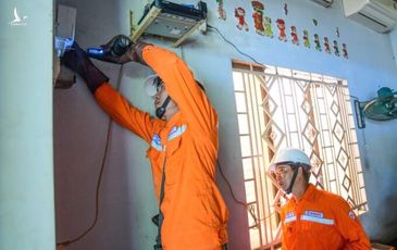Giá điện tăng 4,8% từ 10-5 theo quyết định của EVN