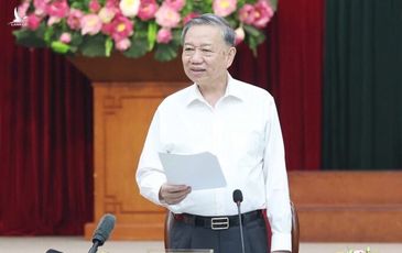 TRUNG ƯƠNG QUẢN LÝ VĨ MÔ, ĐỊA PHƯƠNG QUYẾT VÀ CHỊU TRÁCH NHIỆM