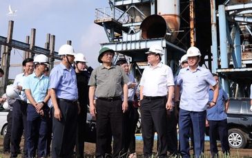 ĐỘNG LỰC 50% GDP VÀ BÀI KIỂM TRA LỚN CỦA THỂ CHẾ