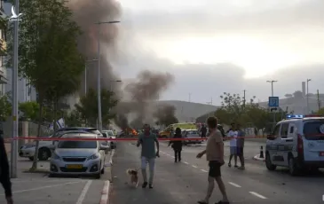 Iran phóng tên lửa mới; Israel thủ tiêu 10 nhà khoa học hạt nhân Iran bằng ‘vũ khí đặc biệt’