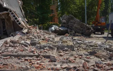 Ukraine oằn mình trước đòn không kích lớn nhất từ Nga, phương Tây hành động khẩn cấp