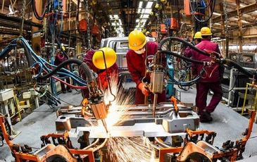 Tăng trưởng 8%: Thử thách lớn, cơ hội khẳng định năng lực điều hành quốc gia