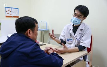 Người trên 70 tuổi sắp được khám bệnh tuyến trên không cần giấy chuyển viện?