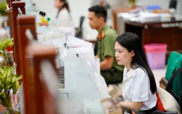 Giải quyết dứt điểm chế độ cho công chức nghỉ việc trước 31/8