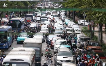 TPHCM dự kiến lập vùng phát thải thấp với 15 cầu và 17 đường hạn chế xe xăng