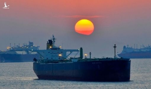 Nóng: Iran tuyên bố bắt tàu dầu nước ngoài cùng 12 thuỷ thủ ở vùng Vịnh