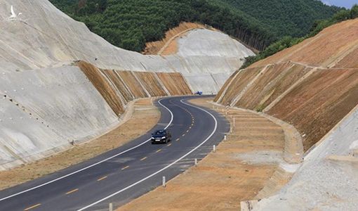 Doanh nghiệp nội lo ‘bị loại từ sơ tuyển’ đầu tư cao tốc Bắc Nam