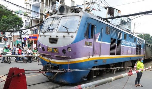 Việt Nam là nước ‘nghèo’ nhất đầu tư đường sắt cao tốc?