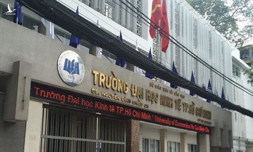 Phát hiện “lò ấp thạc sĩ” ở Đại học Kinh tế Thành phố Hồ Chí Minh