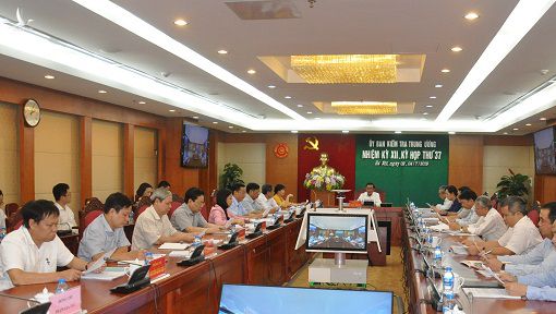 Xử lý cán bộ, vẫn còn những câu hỏi day dứt