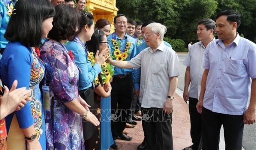 Tổng Bí thư, Chủ tịch nước gặp mặt Đoàn đại biểu cán bộ công đoàn tiêu biểu