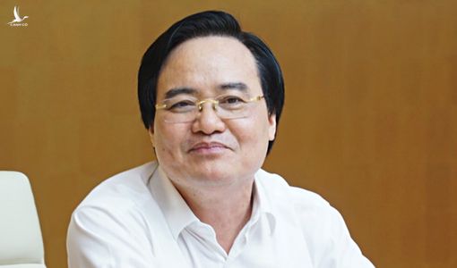 Bộ trưởng Phùng Xuân Nhạ: ‘Mục tiêu dạy người vẫn bị xem nhẹ’