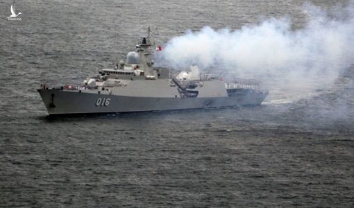 Lần đầu tiên tàu chiến Việt Nam đến Vladivostok tham gia duyệt binh