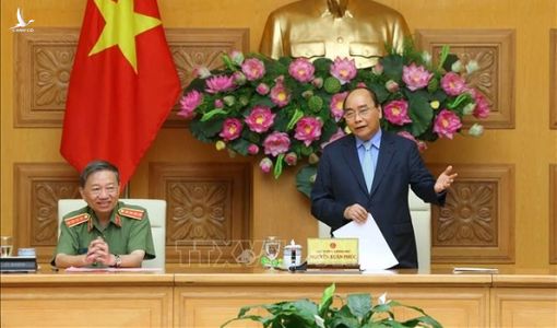 Thủ tướng tiếp đoàn cán bộ công an chi viện chiến trường miền Nam