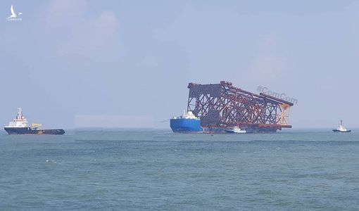 “Cột mốc” khổng lồ thể hiện chủ quyền của Việt Nam sắp hoàn thành trên biển