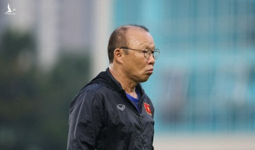 HLV Park Hang Seo tiết lộ thời gian đàm phán hợp đồng với VFF