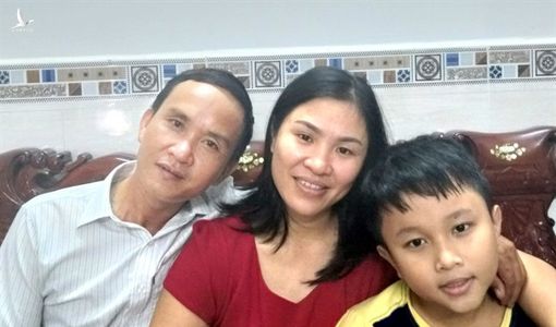 Nhân viên vệ sinh máy bay nhặt được tài sản 1 tỷ: Tiền đó phải của mình đâu!