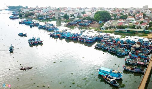 ‘Làng chài tỷ phú’ giữa vòng vây nợ nần