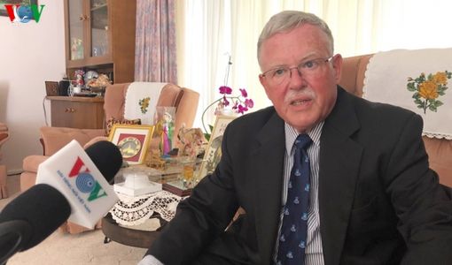 GS Carl Thayer: “Di chúc của Chủ tịch Hồ Chí Minh là một di sản“