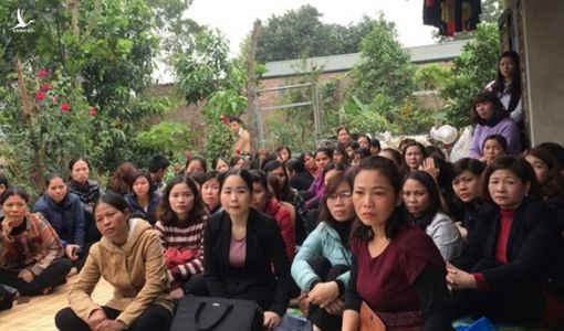 Bộ Chính trị cho tuyển dụng đặc biệt với viên chức giáo dục, y tế toàn quốc