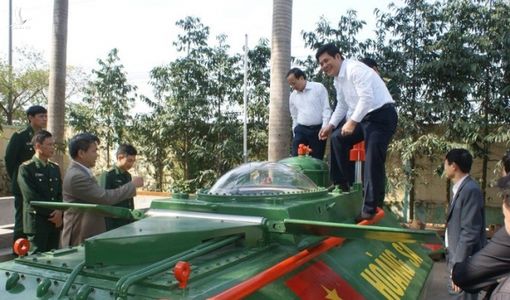 Doanh nhân “hai lúa” và giấc mơ tàu ngầm Việt vươn khơi