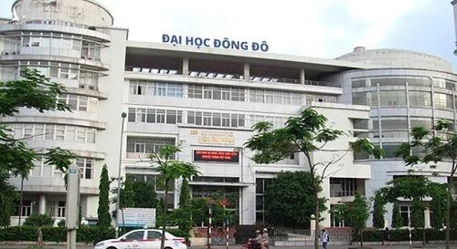 Sinh viên Đại học Đông Đô bị treo bằng tốt nghiệp