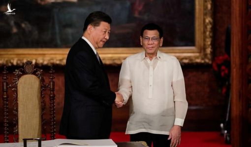 Tổng thống Duterte chỉ đích danh Trung Quốc là “thủ phạm” làm chậm trễ hoàn thành COC