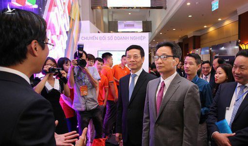 Chủ tịch HĐQT Đại học FPT: Cha ông cầm AK, con cháu phải cầm AI thì quốc gia mới có thể hùng cường!
