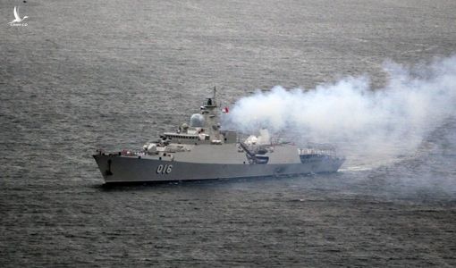 Nói “tàu tên lửa Quang Trung ra Tư Chính” chẳng khác nào lặp lại vết xe đổ Scarborogh